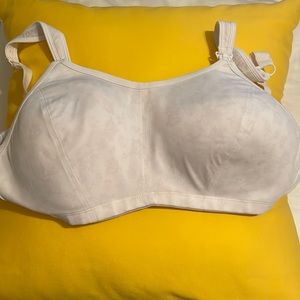 EUC Cadenshae Ultimate nursing sports bra size 12